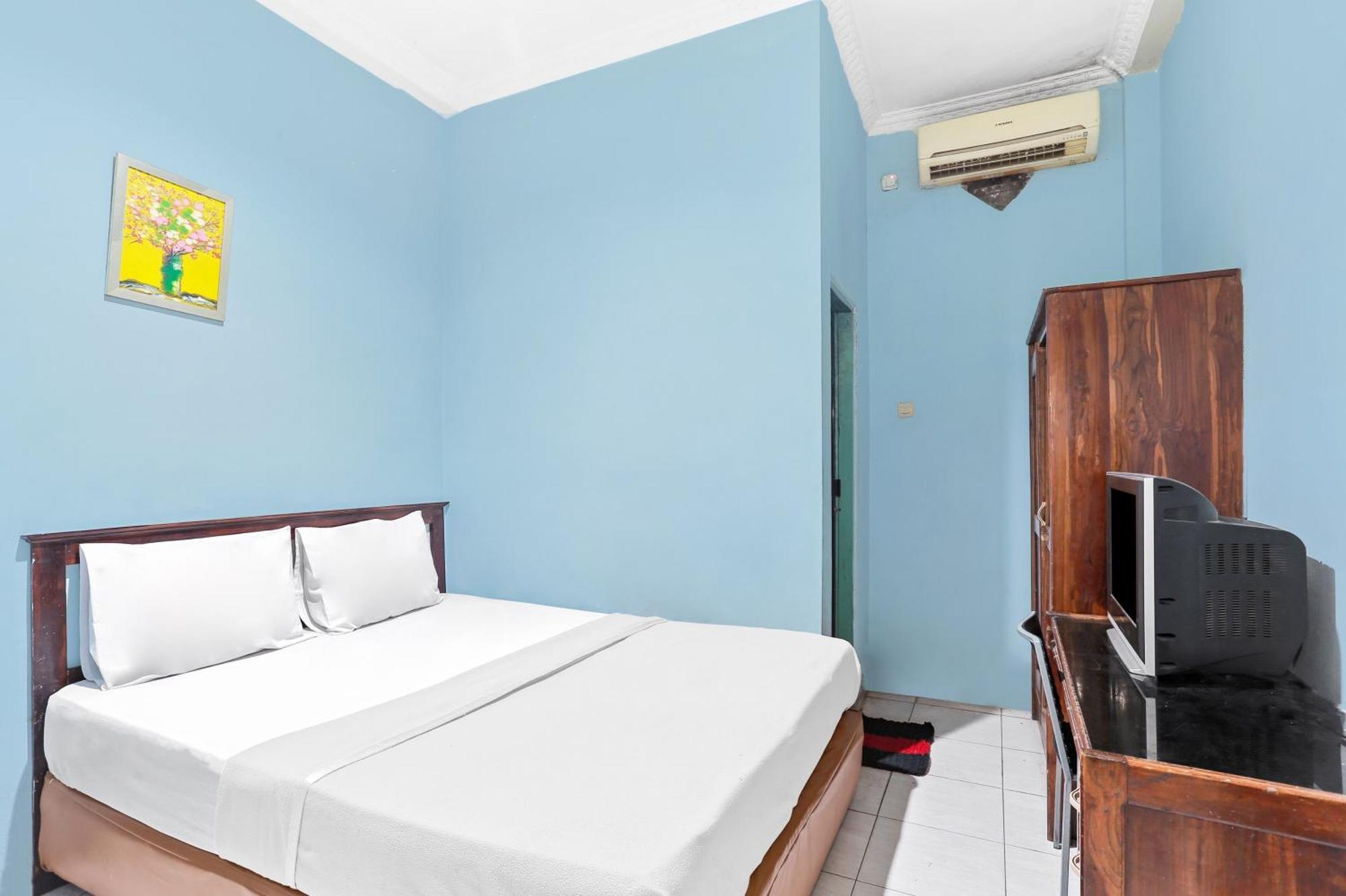 Oyo 93046 Hotel Fortuna Parepare ภายนอก รูปภาพ